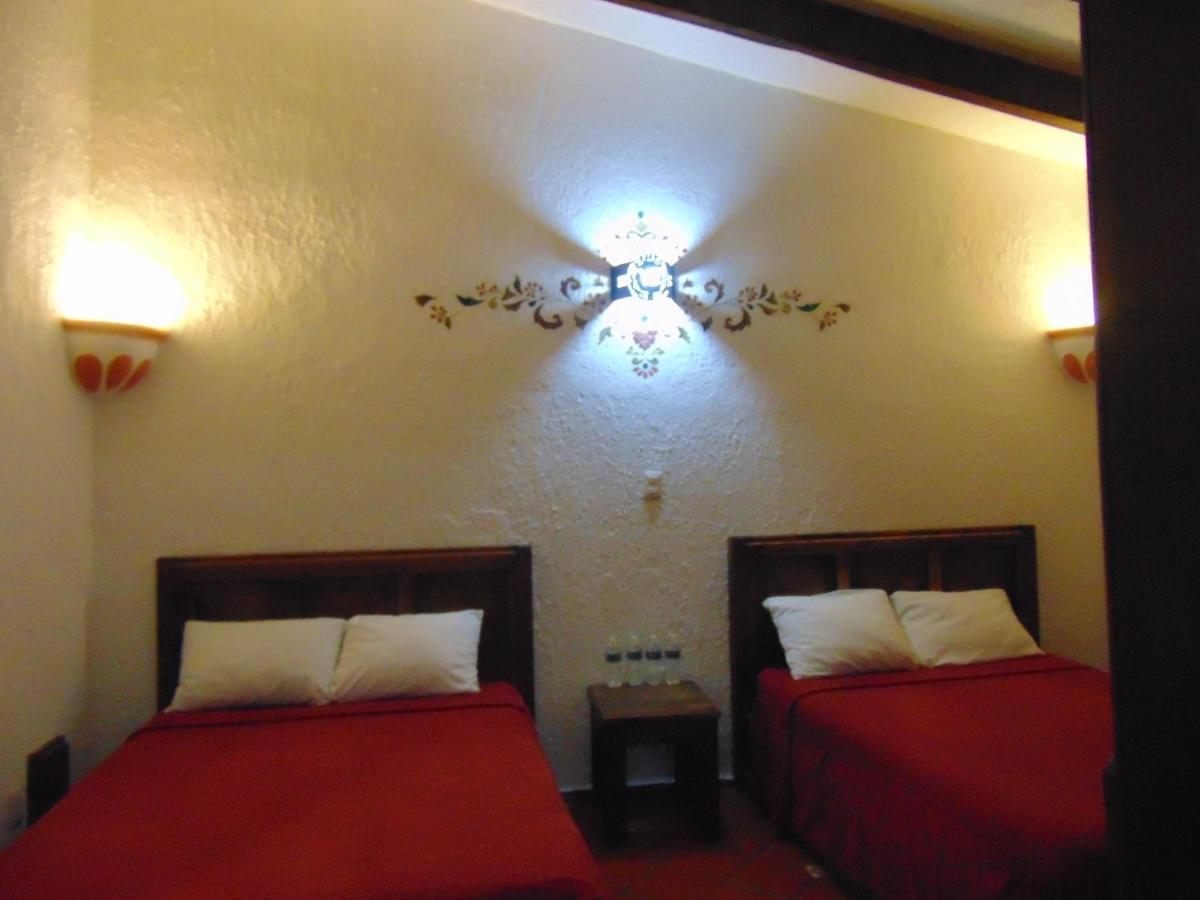 La Casa De La Abuela Hotel San Cristobal de las Casas Bagian luar foto
