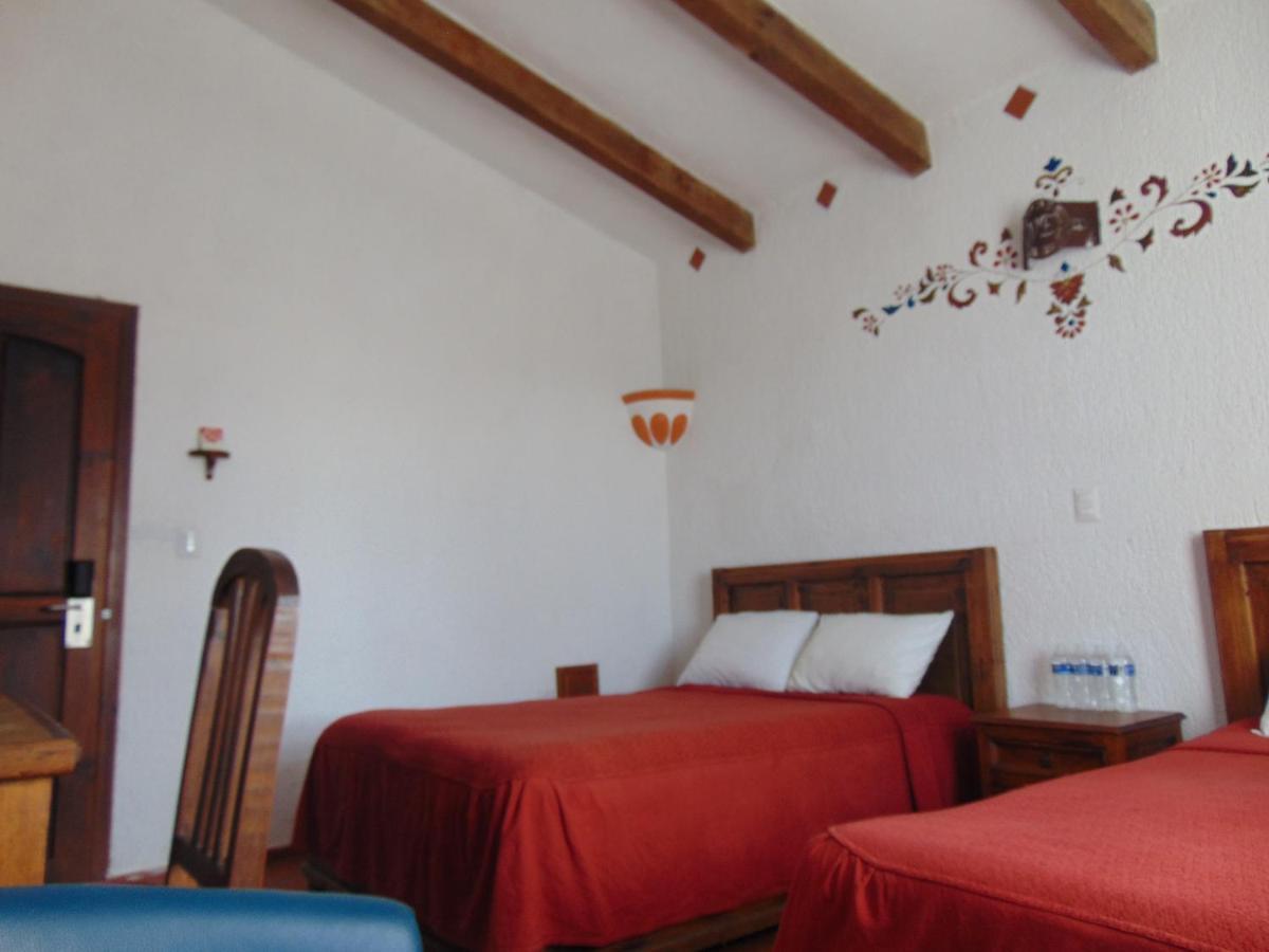 La Casa De La Abuela Hotel San Cristobal de las Casas Bagian luar foto