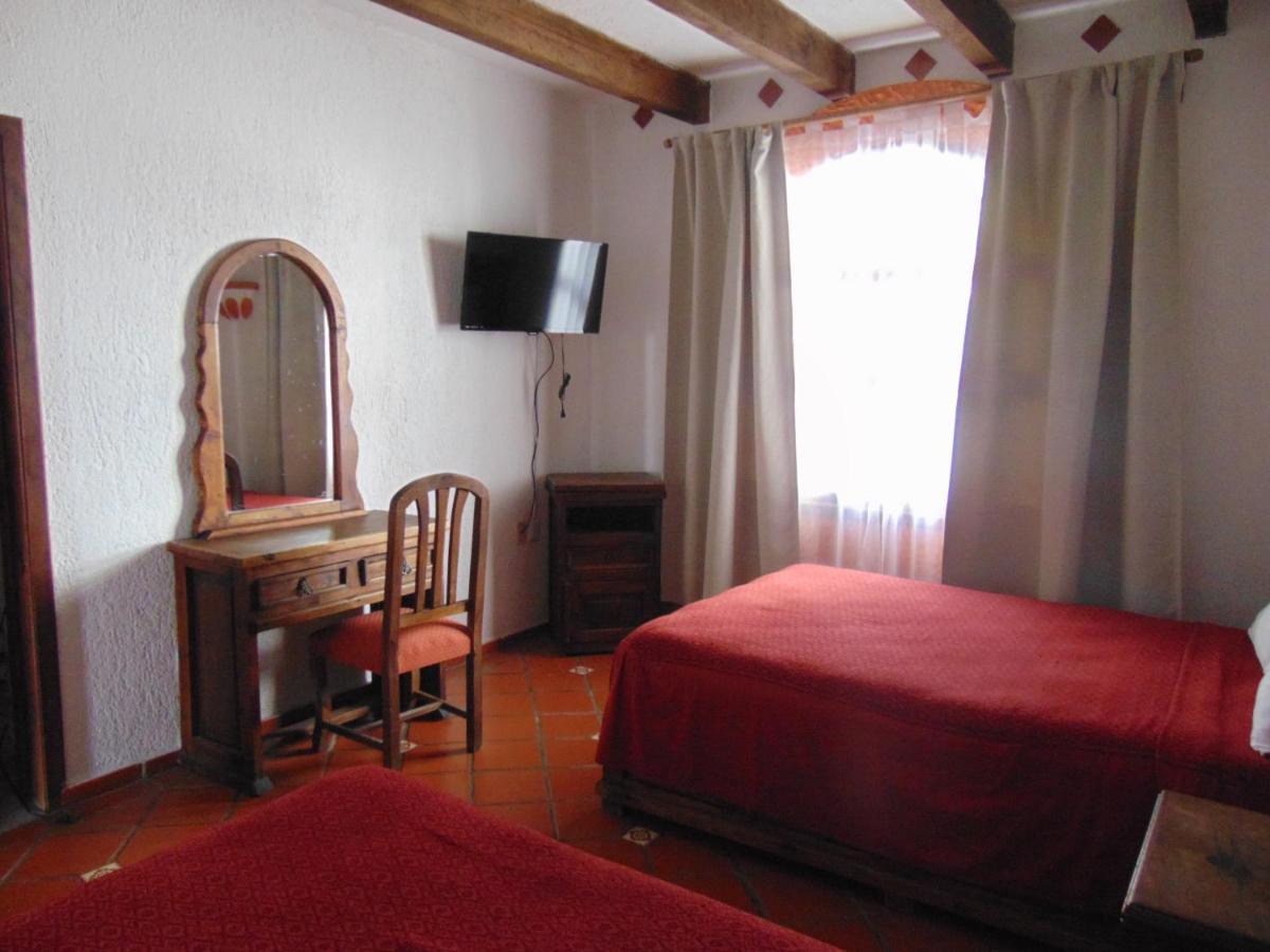 La Casa De La Abuela Hotel San Cristobal de las Casas Bagian luar foto