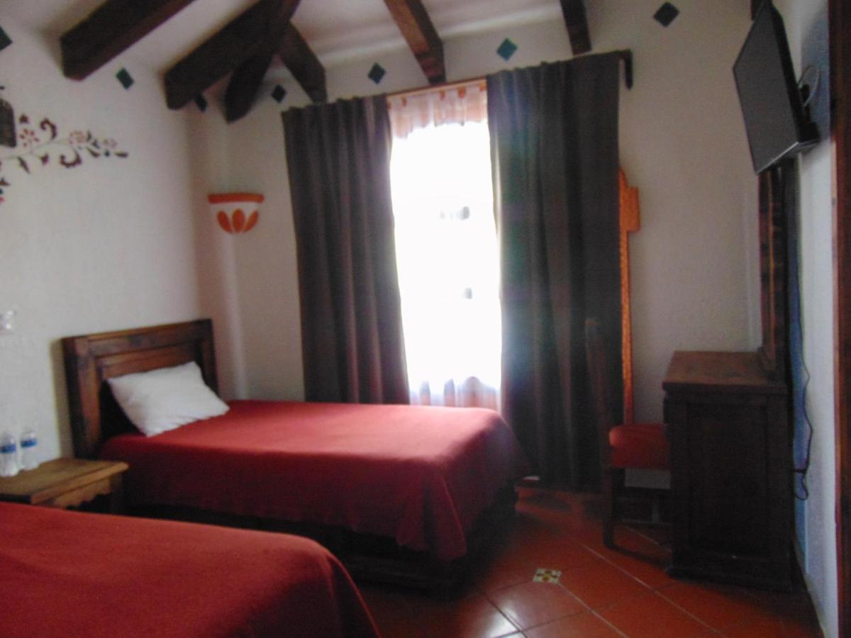 La Casa De La Abuela Hotel San Cristobal de las Casas Bagian luar foto